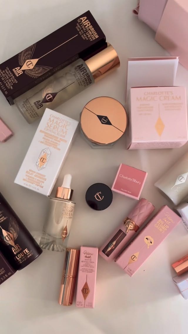 Post 3 by 𝙎𝙞𝙢𝙤𝙣𝙖 𝙩𝙧𝙖𝙫𝙚𝙡𝙘𝙧𝙖𝙯𝙮 ⭐️𝙇𝙪𝙭𝙪𝙧𝙮 on Instagram (video)