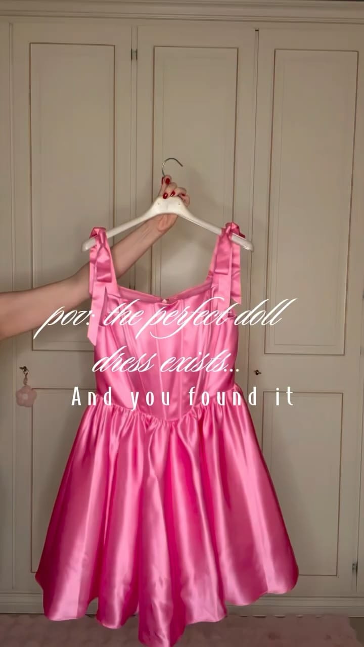 Post 6 by 𝙎𝙞𝙢𝙤𝙣𝙖 𝙩𝙧𝙖𝙫𝙚𝙡𝙘𝙧𝙖𝙯𝙮 ⭐️𝙇𝙪𝙭𝙪𝙧𝙮 on Instagram (video)