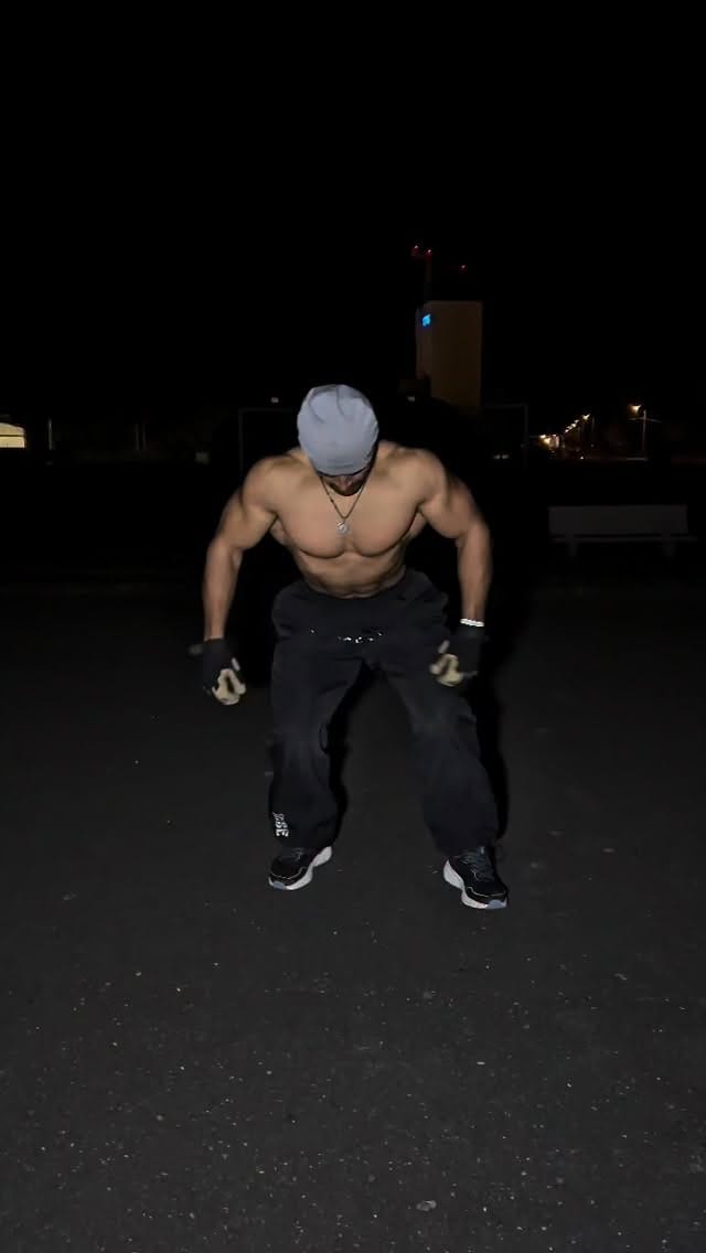 Post 10 by Watan9494 on Instagram (video)