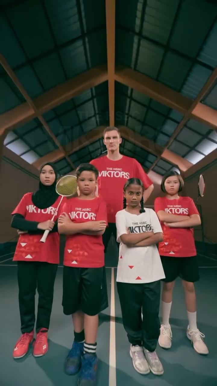 Post 4 by Viktor Axelsen on Instagram (video)