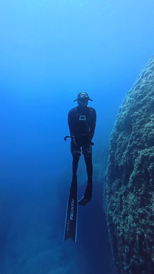 Post 4 by Francesco Sena on Instagram (video)