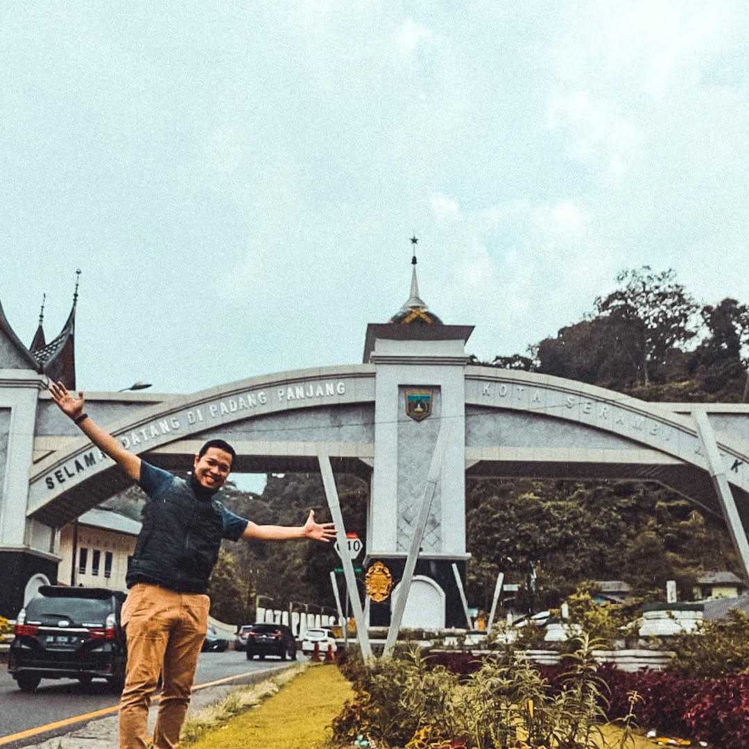 Post 5 by Dedi Mulyono on Instagram (image)