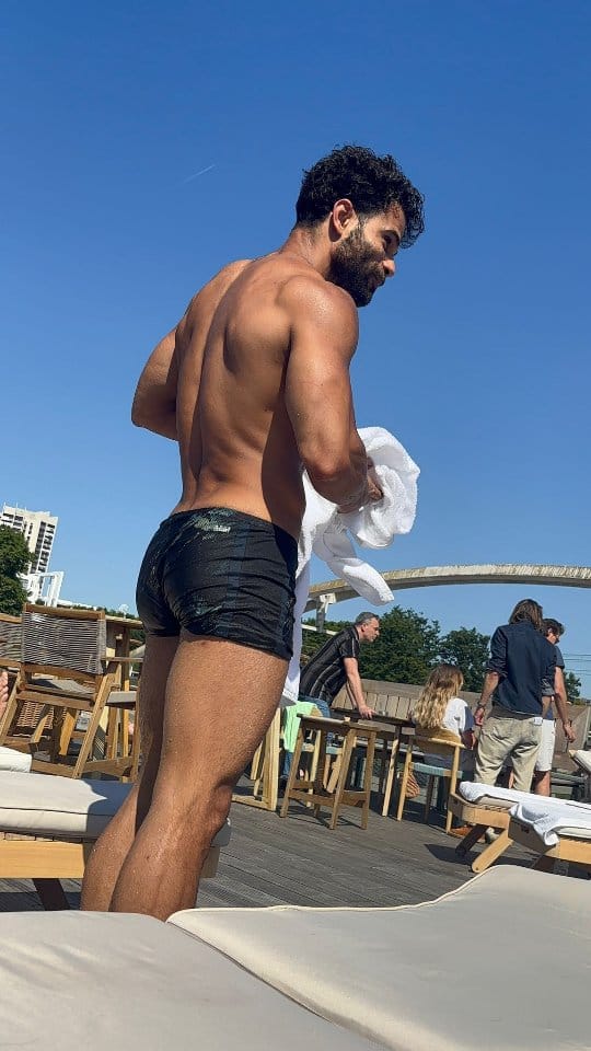 Post 3 by 🇫🇷Thiago  Zaganelli🇧🇷 on Instagram (video)