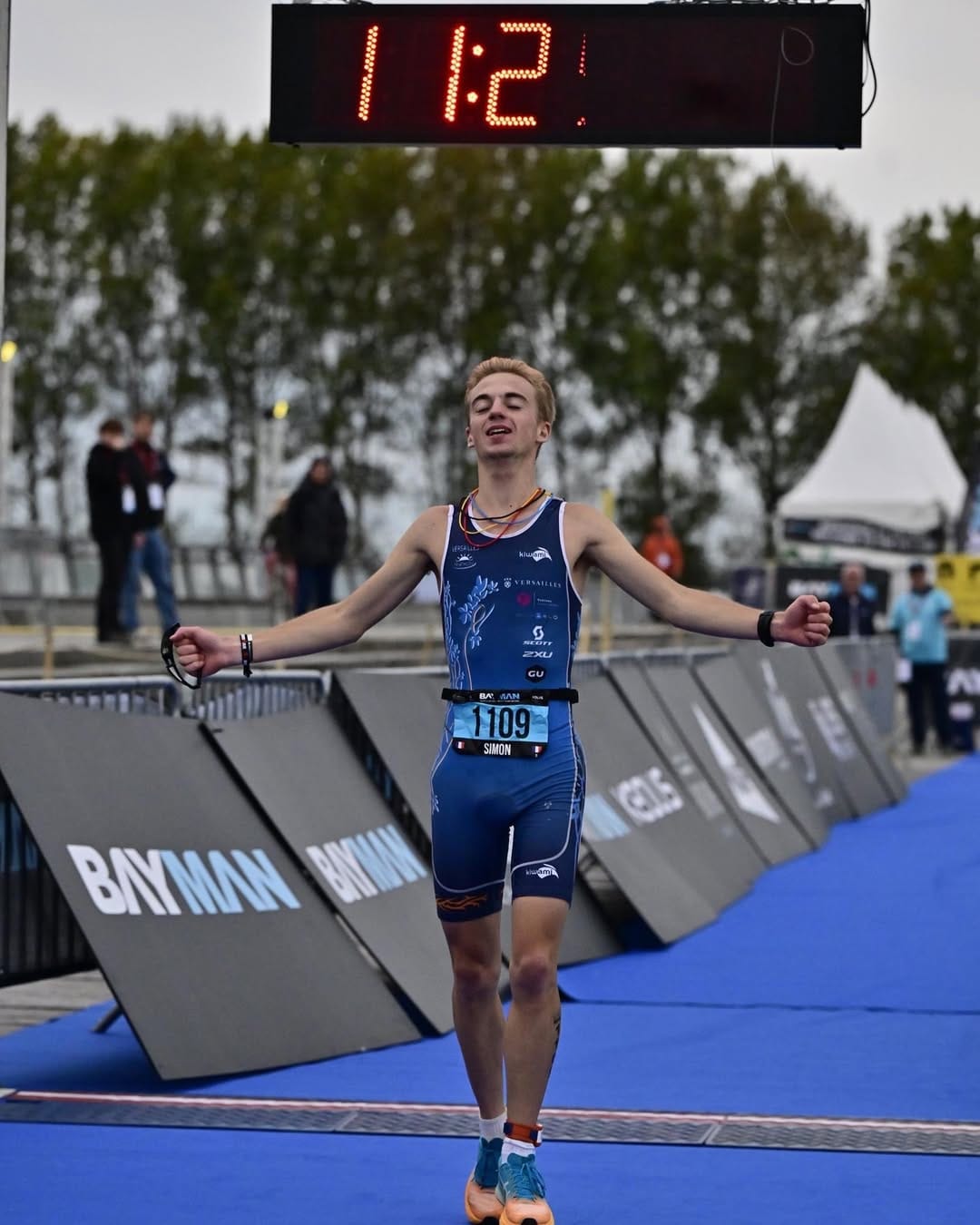 Post 8 by Simon Triathlon on Instagram (carousel)