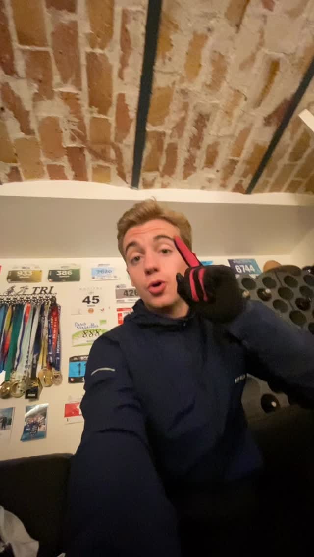 Post 3 by Simon Triathlon on Instagram (video)