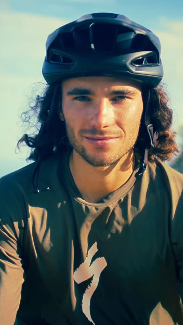 Post 4 by Cecce Camoin on Instagram (video)