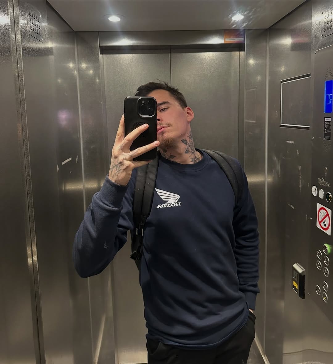 Post 3 by 𝐌𝐁𝐮𝐬𝐬𝐲𝐑𝐚𝐜𝐢𝐧𝐠_ on Instagram (image)