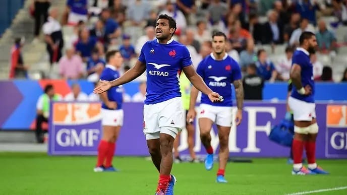 Post 3 by Wesley Fofana on Instagram (image)