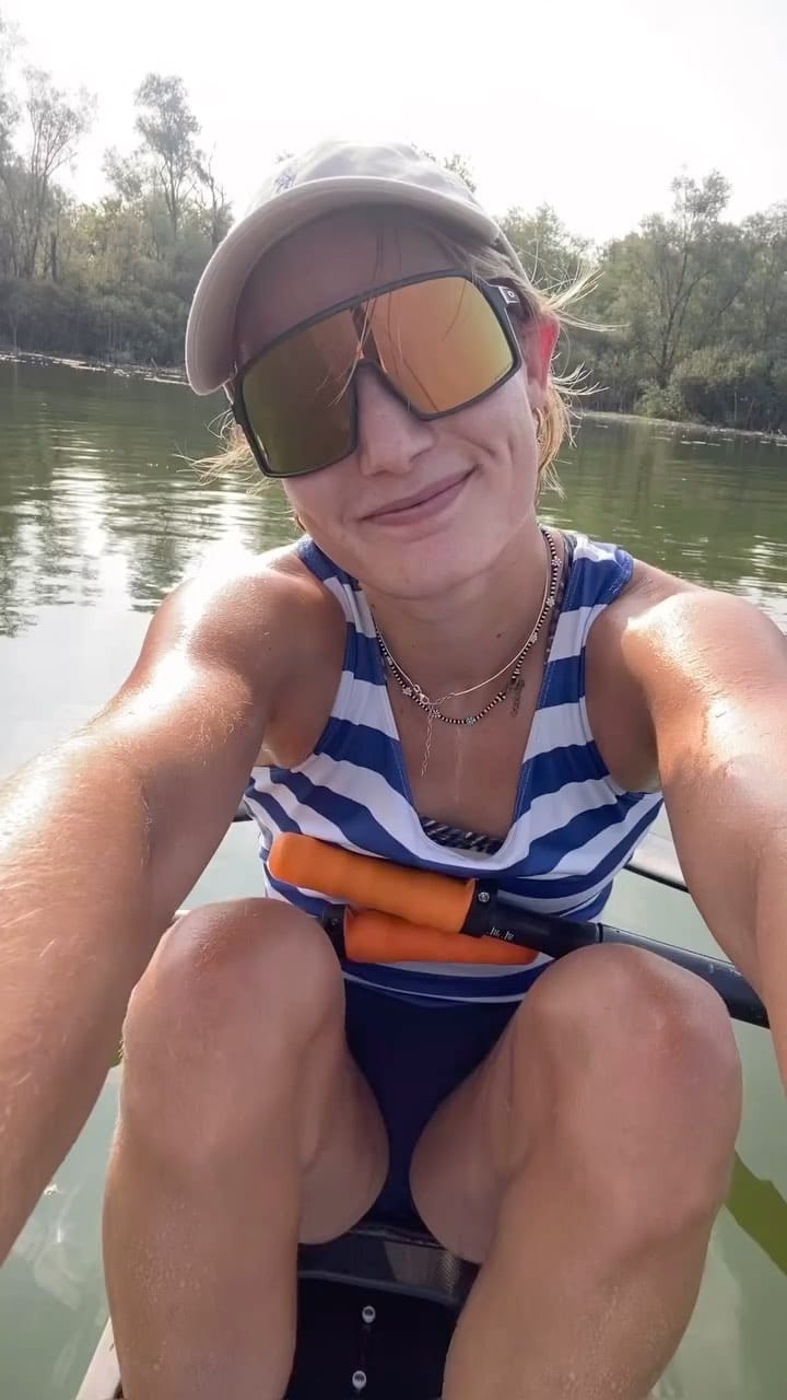 Post 7 by Eline Rol on Instagram (video)