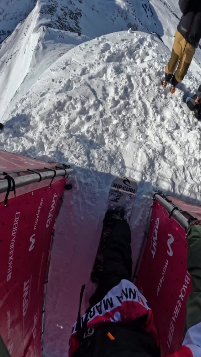 Post 2 by Anna Martinez on Instagram (video)