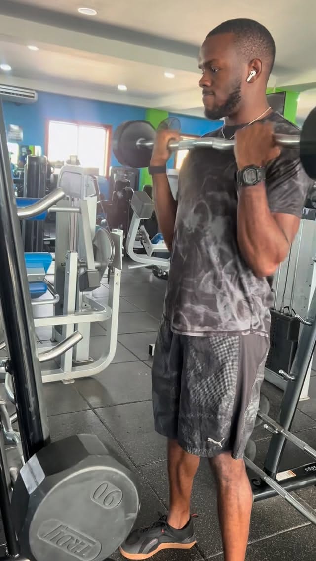 Post 4 by Orlando Alex Bennett  OLY on Instagram (video)