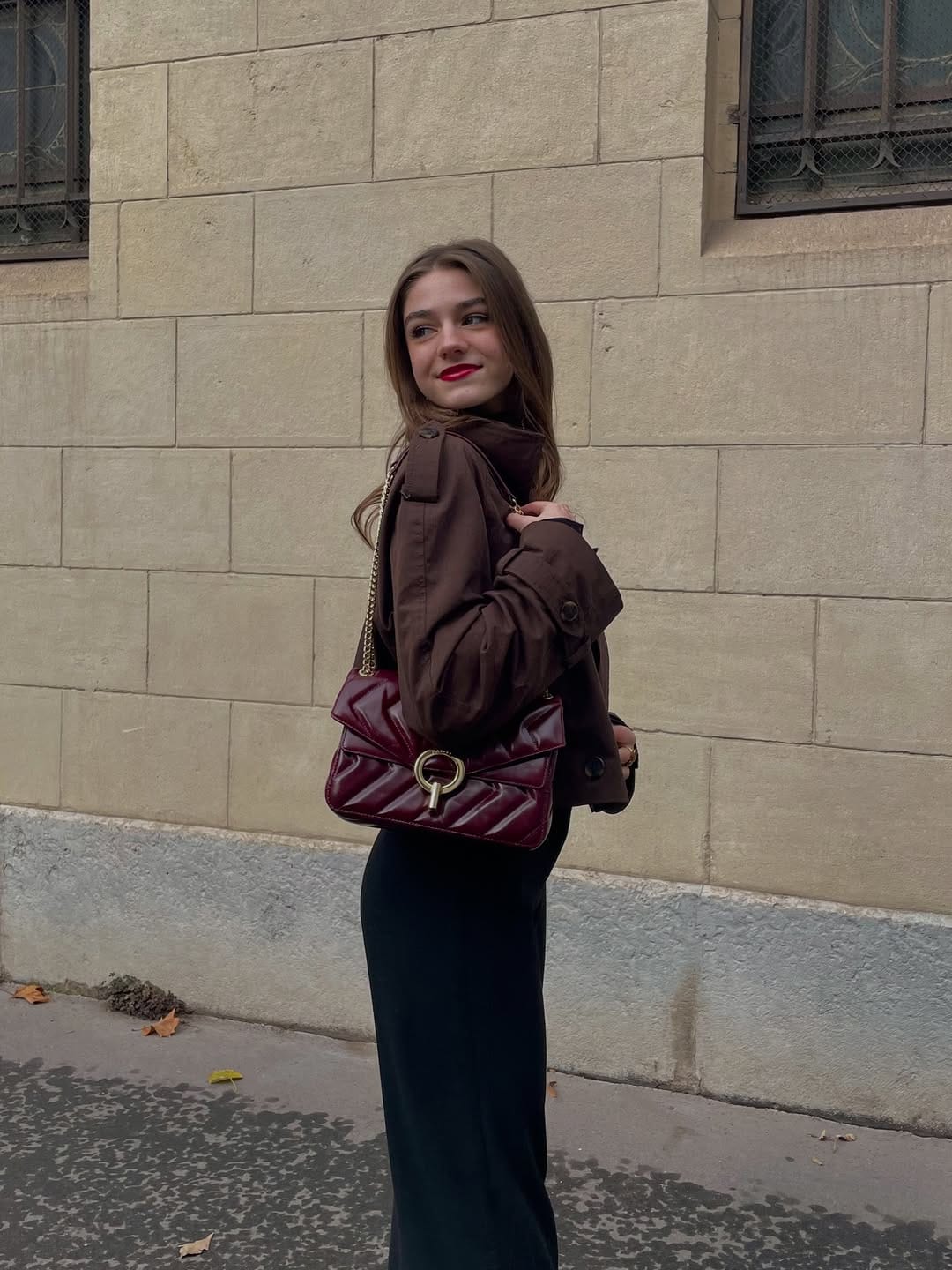 Post 6 by Léa on Instagram (carousel)