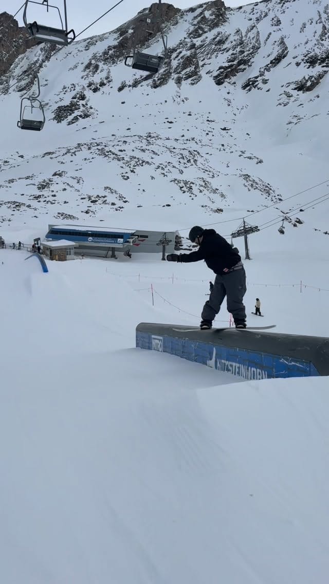 Post 5 by Zoé Roffi on Instagram (video)
