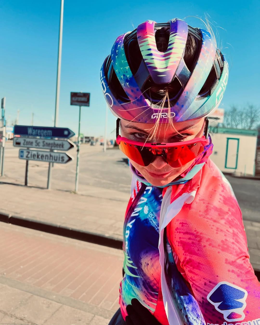Post 7 by Maike van der Duin on Instagram (image)