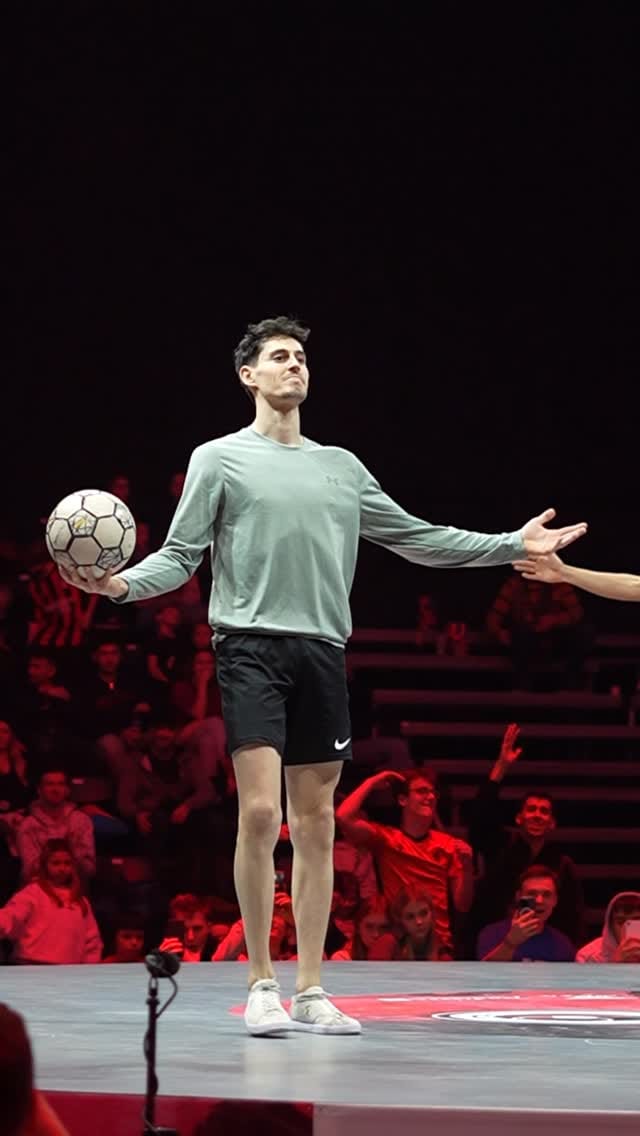 Post 2 by Tristan Gac on Instagram (video)