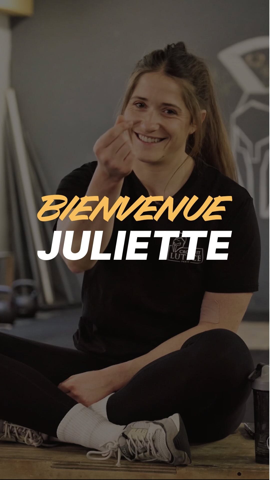 Post 7 by CrossFit Lutèce on Instagram (video)