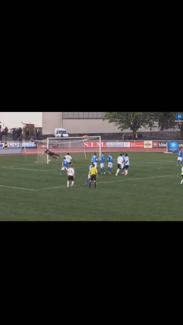 Post 5 by Emmanuel Bourgaud on Instagram (video)