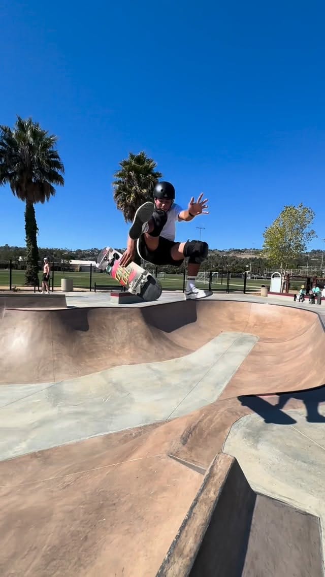 Post 6 by Noe Montagard on Instagram (video)
