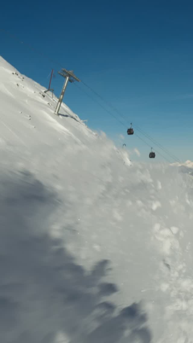 Post 1 by Noémie Equy on Instagram (video)