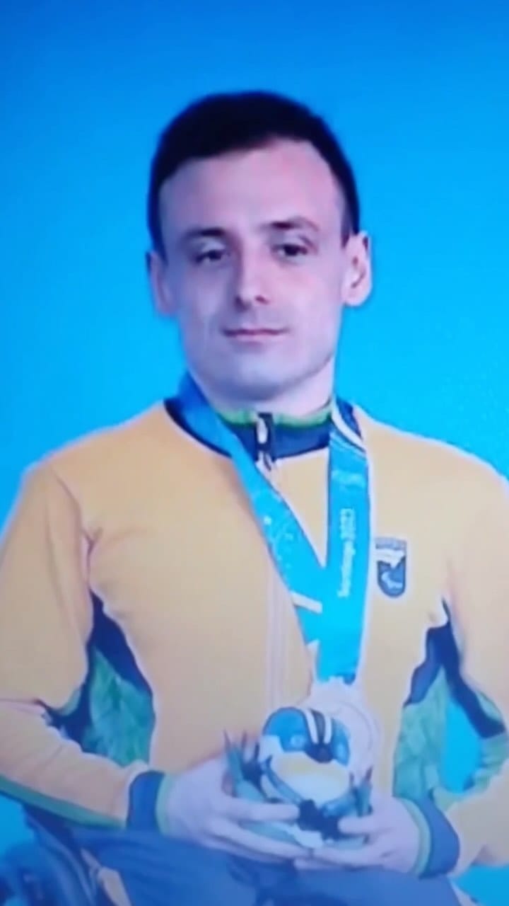 Post 10 by Roberto Alcalde Rodriguez on Instagram (video)