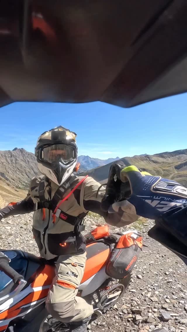 Post 2 by Yannick Dalle #13 on Instagram (video)