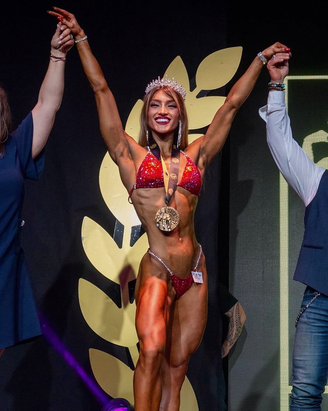 Post 9 by COACH ONATUREL | BODYBUILDING ✨ on Instagram (carousel)
