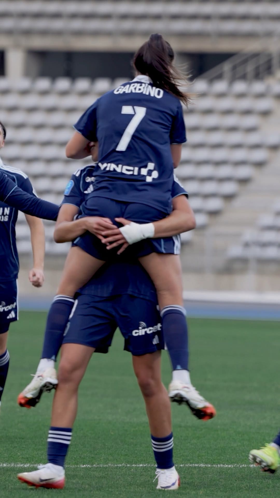 Post 7 by Maelle Garbino on Instagram (video)