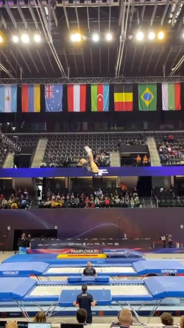 Post 8 by Izzy Songhurst on Instagram (video)