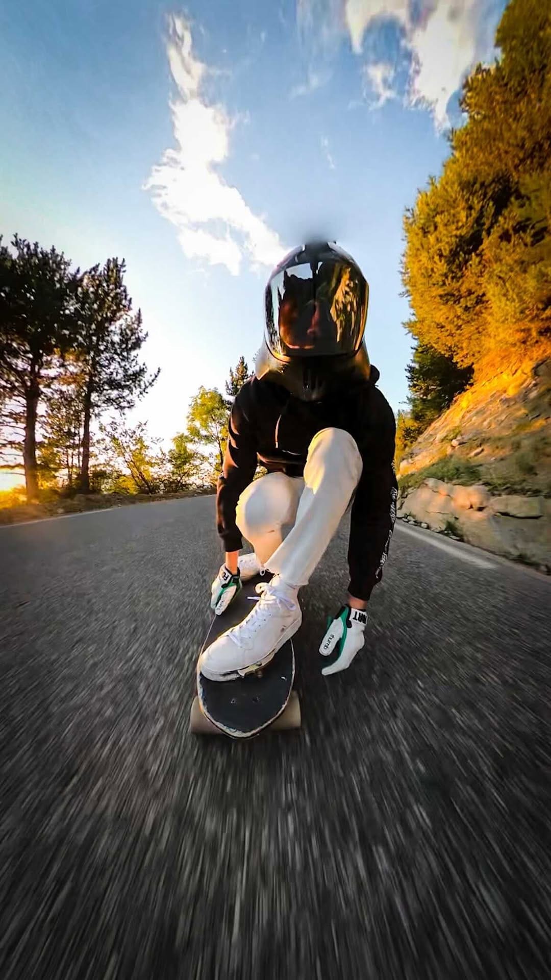 Post 4 by Félix Bégaud on Instagram (video)