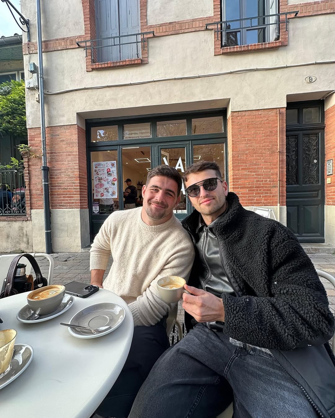 Post 8 by Pablo Dimcheff on Instagram (carousel)