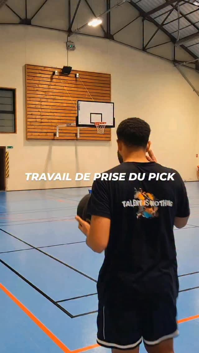 Post 4 by Dylan ESSIANE on Instagram (video)