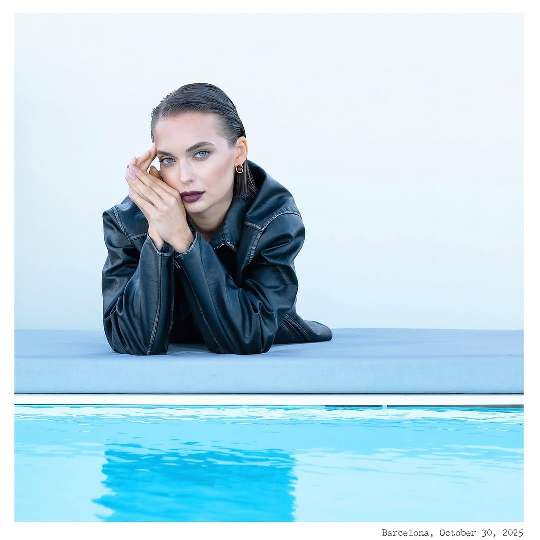 Post 5 by ELVIRA MODEL BARCELONA SPAIN on Instagram (carousel)
