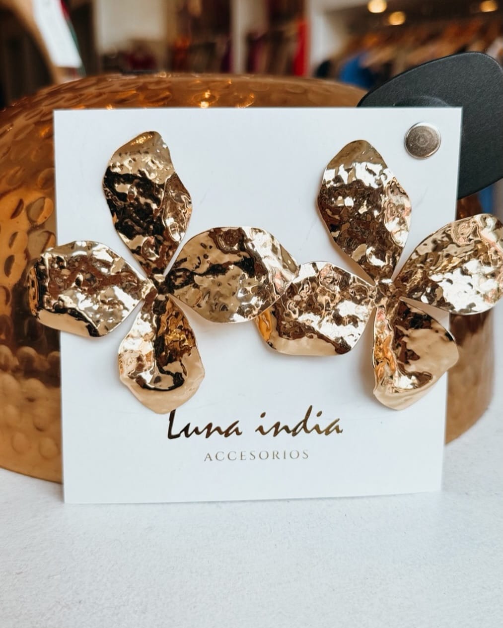 Post 2 by LUNA INDIA on Instagram (image)