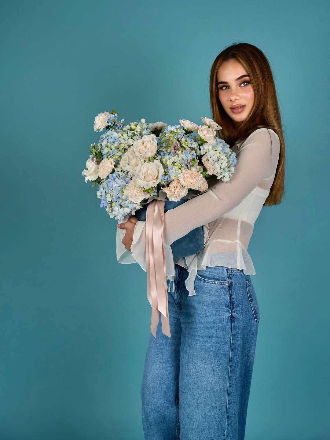 Post 1 by 𝐀 𝐈 𝐓 𝐀 𝐍 𝐀 on Instagram (carousel)