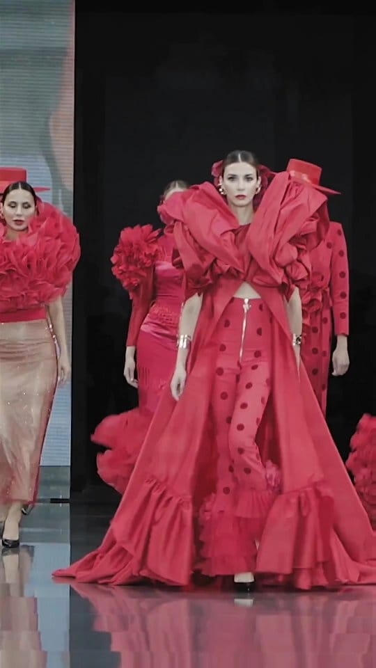 Post 10 by Veronica de la Vega on Instagram (video)