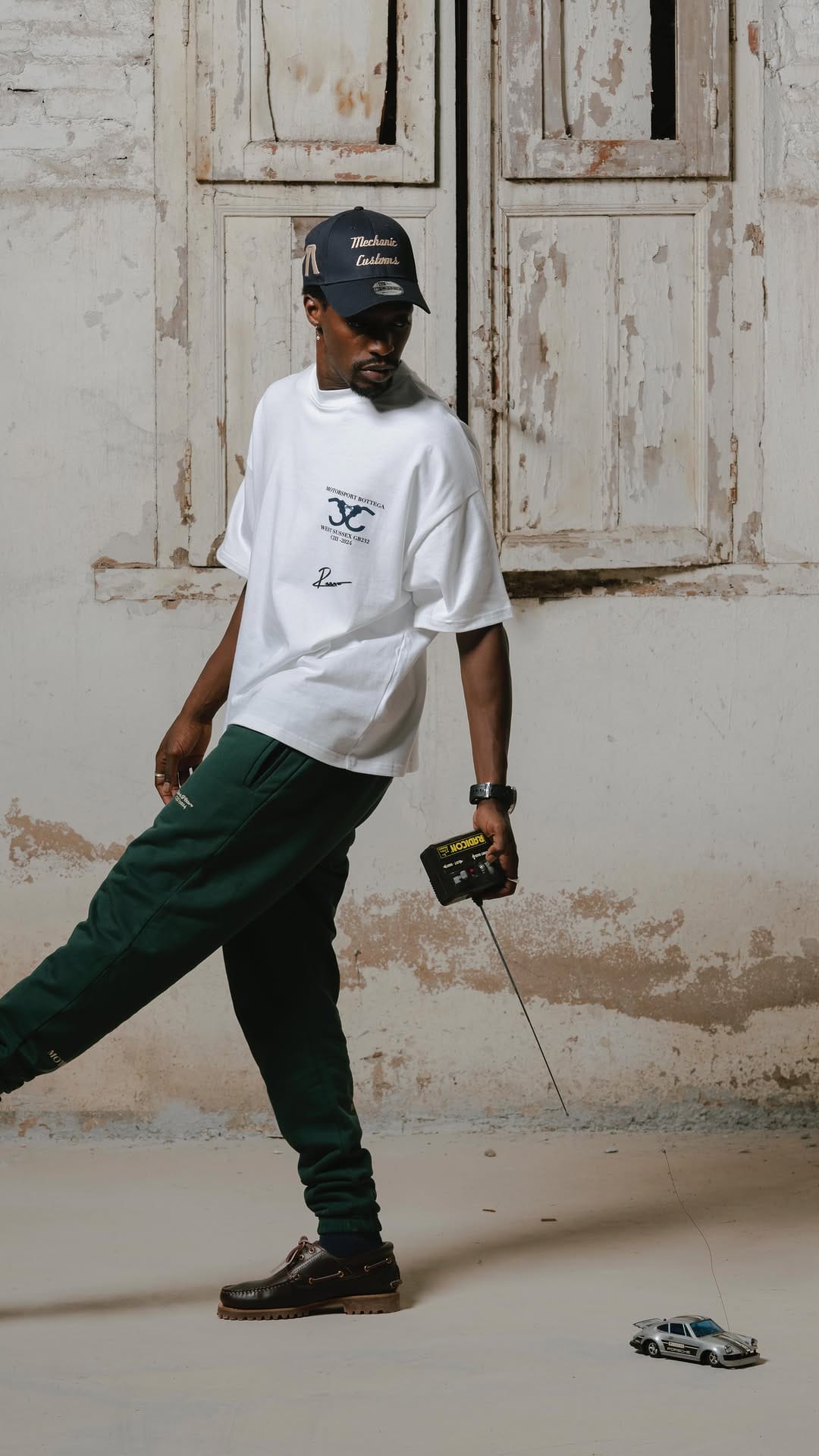 Post 4 by Babacar Tandine on Instagram (video)
