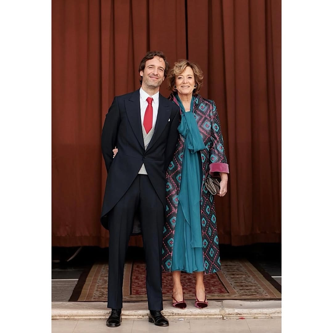 Post 3 by javier delafuente on Instagram (carousel)