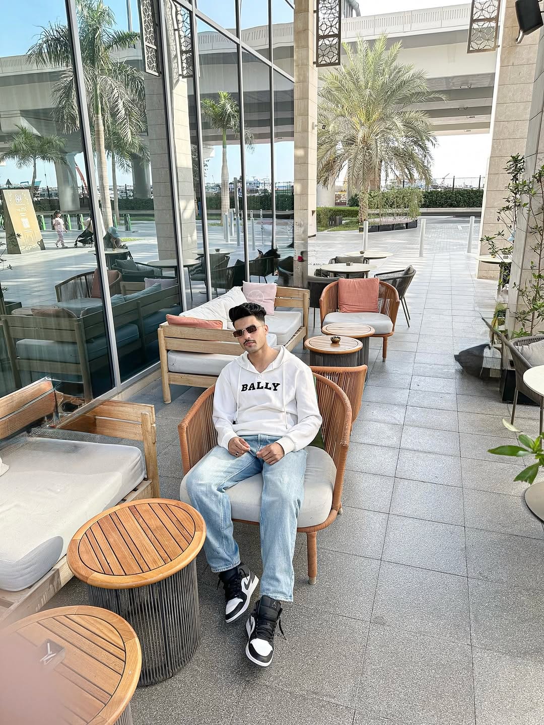 Post 1 by أنيس رحمن  on Instagram (carousel)