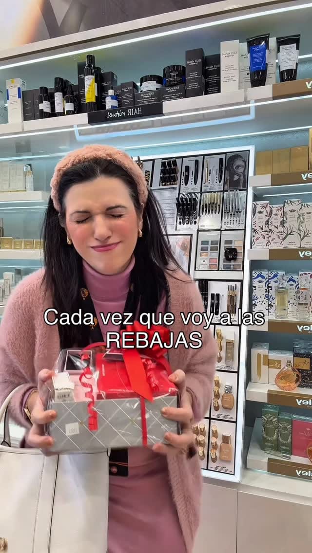Post 4 by FAN Mallorca Shopping on Instagram (video)
