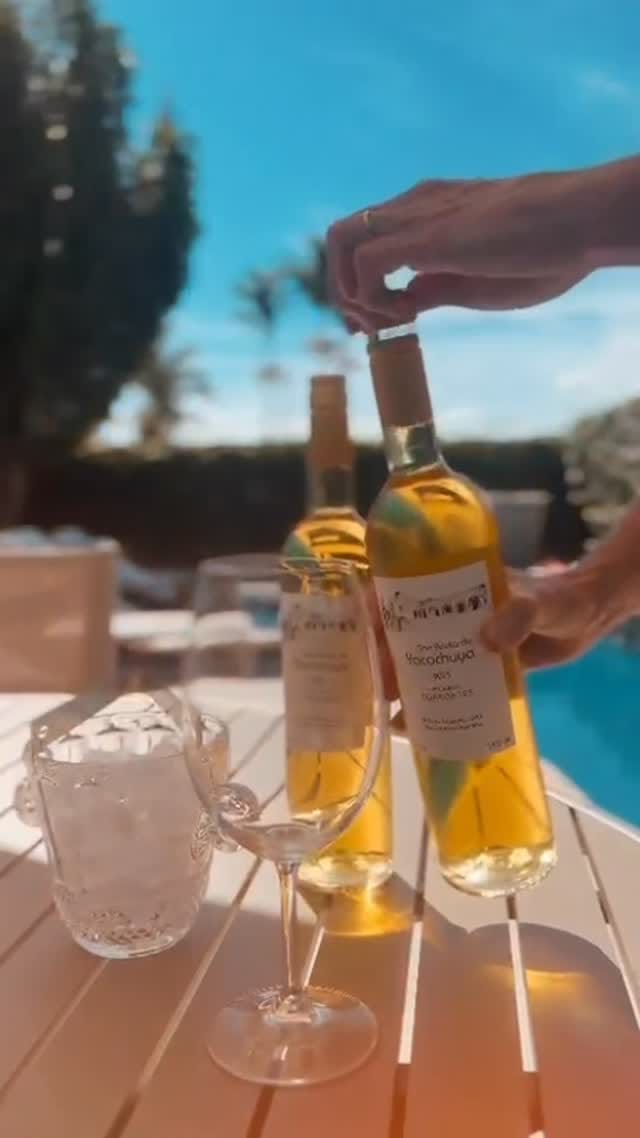 Post 5 by QUIRÓS GOURMET on Instagram (video)