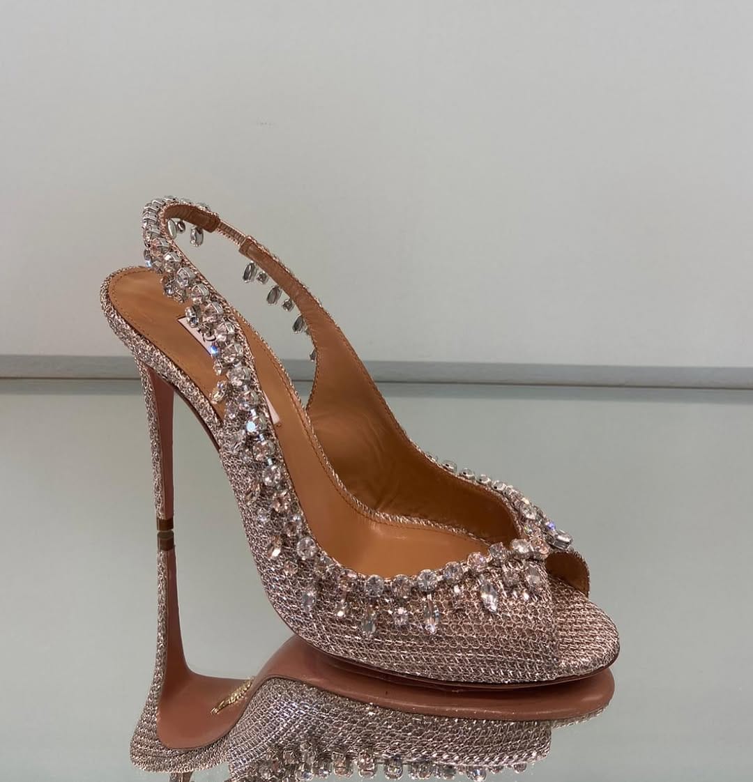 Post 7 by ShoesAddict Luxury Boutique on Instagram (image)