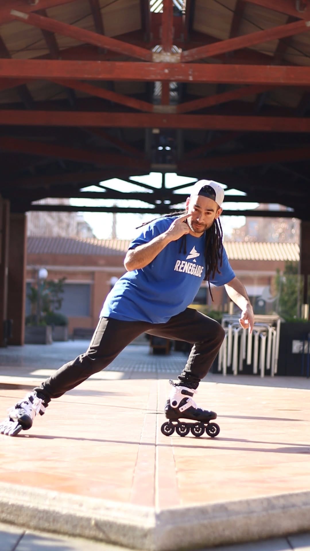 Post 5 by ROEX | Patines en Línea on Instagram (video)