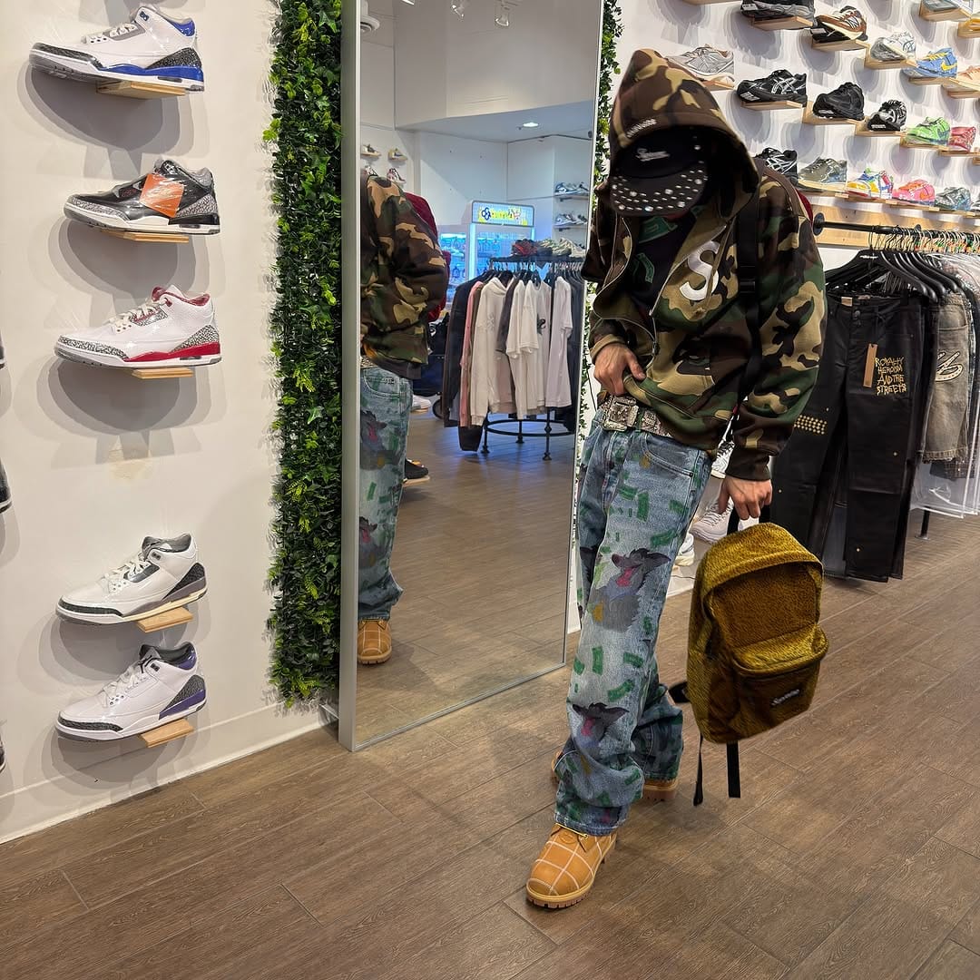 Post 9 by Sole & Laces on Instagram (carousel)