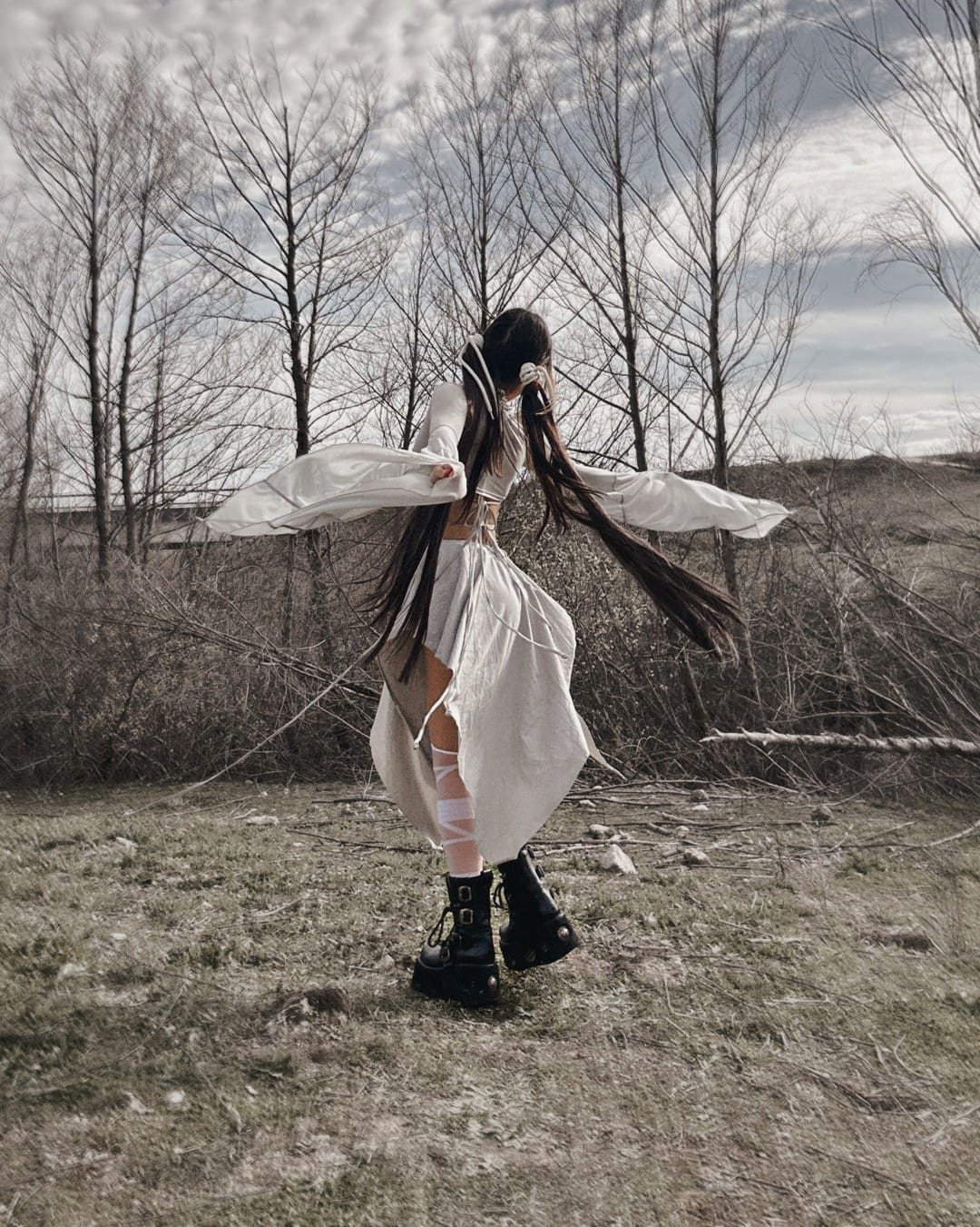 Post 9 by MARINA BLAU ˖⋆☆˚₊‧ Fashion Creative on Instagram (carousel)