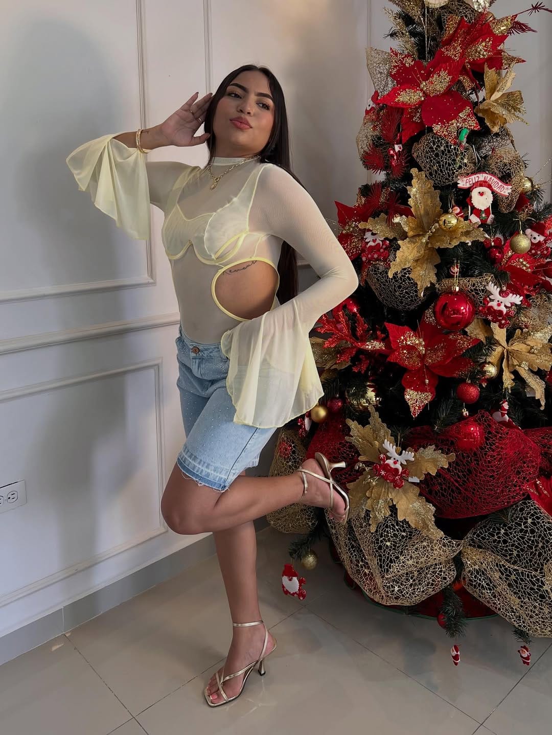 Post 6 by PERLA BOUTIQUE | Bodys • Tops • Camisetas on Instagram (carousel)