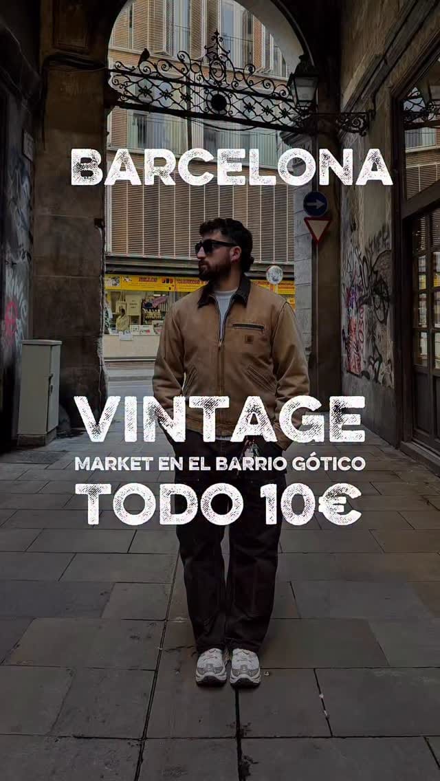 Post 1 by VINTAGE PALACE on Instagram (video)