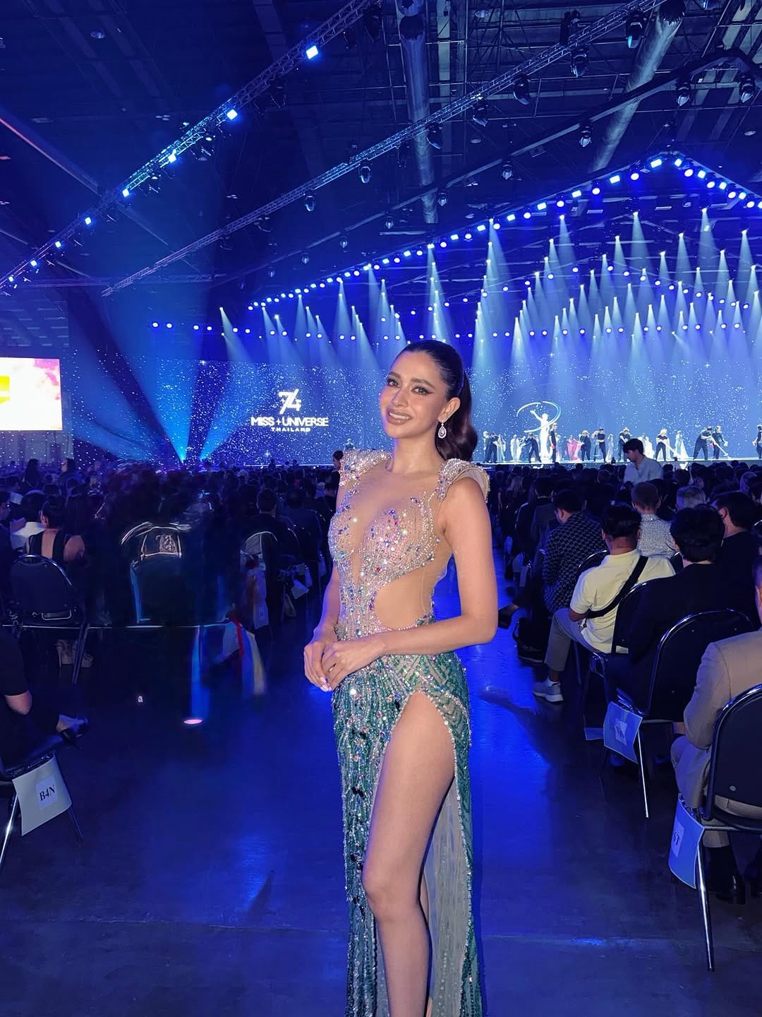 Post 1 by Abrhil Suárez on Instagram (carousel)