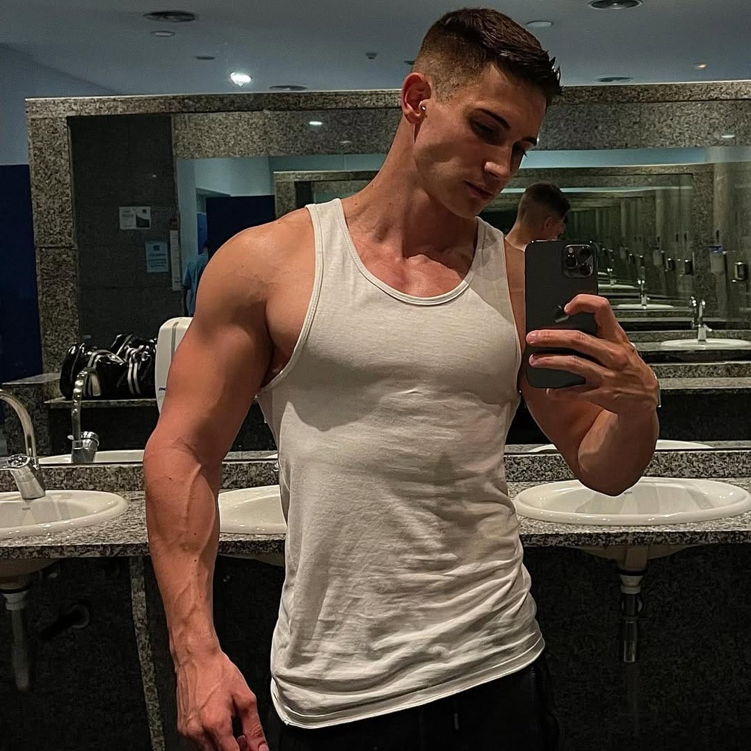 Post 9 by Edu😉 on Instagram (image)