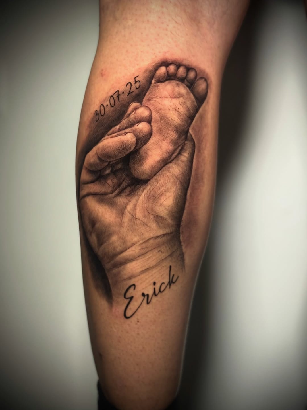 Post 3 by 𝑷𝑨𝑩𝑳𝑶 𝑪𝑹𝑬𝑺𝑷𝑶 𝑻𝑨𝑻𝑻𝑶𝑶 on Instagram (image)