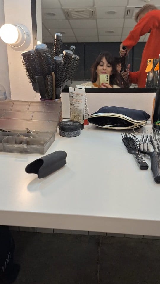 Post 8 by Monica R. Orellana /Modelo on Instagram (video)